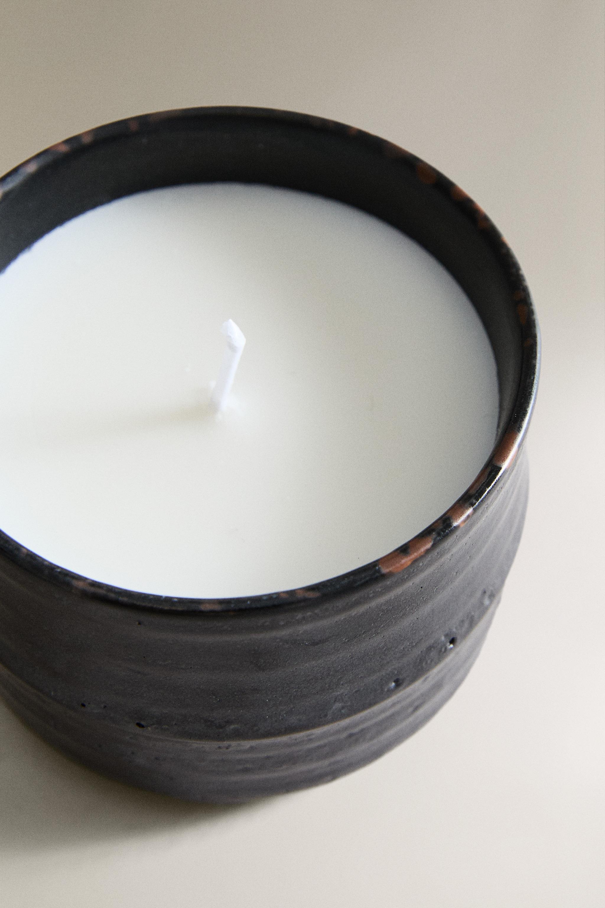 G) VERDANT FOREST SCENTED CANDLE